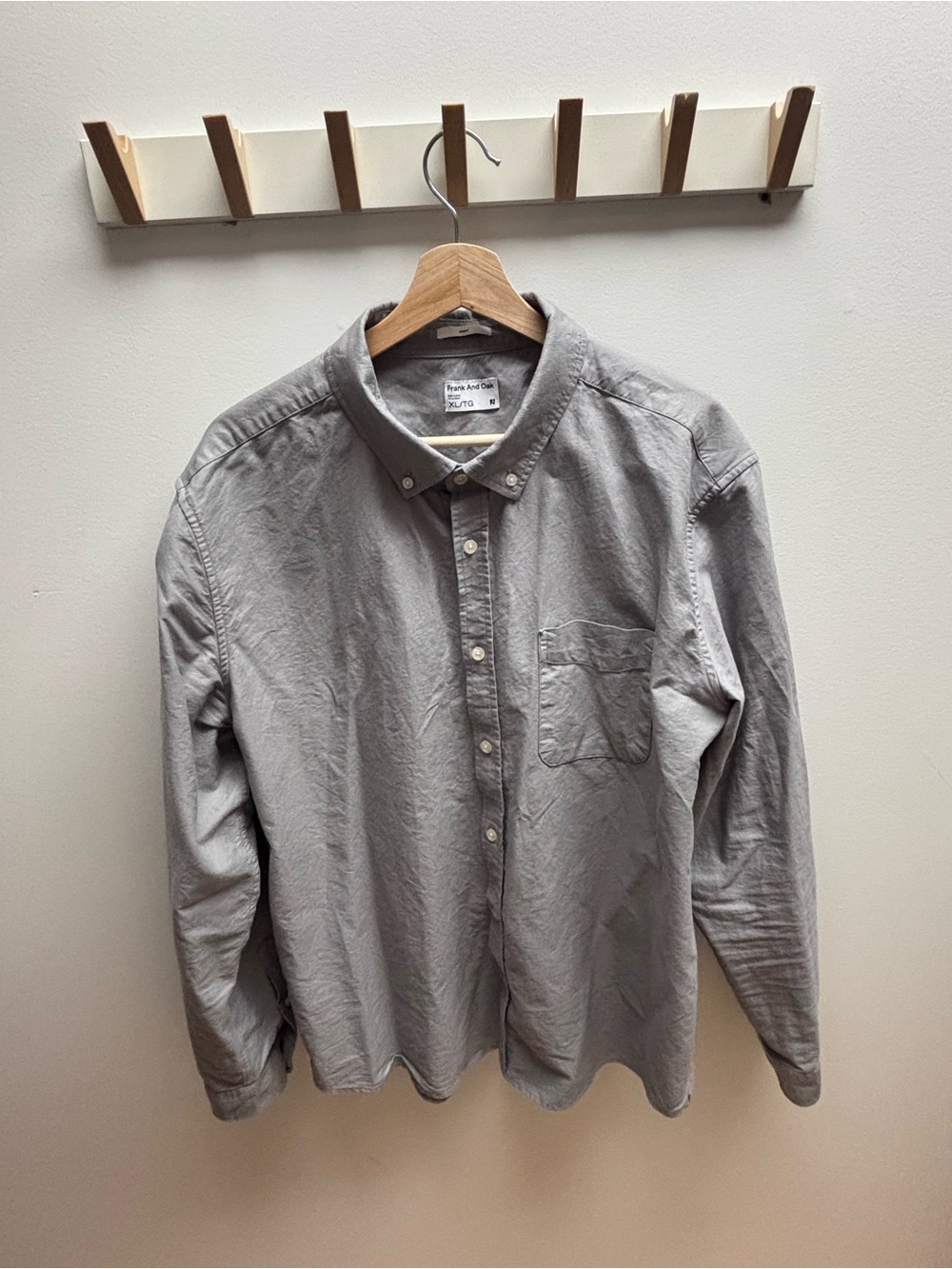 Frank And Oak Men’s Jasper Long Sleeve Button-Down Shirt in Gray